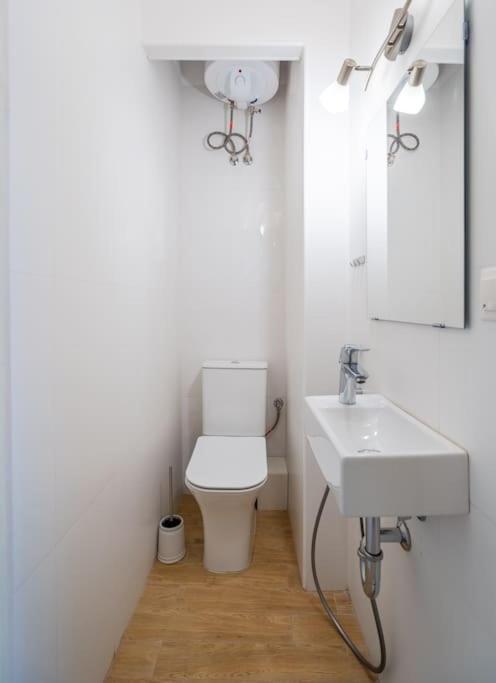 Apartament Modern And Calm 2bdrm In Centre