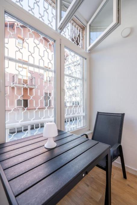 Apartment Modern And Calm 2bdrm In Centre