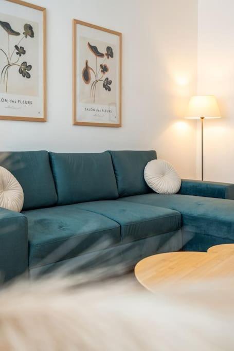 Modern And Calm 2bdrm In Centre Apartament Sofia